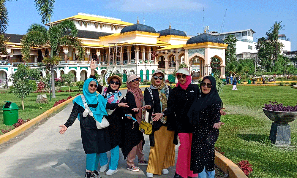 paket wisata medan danau toba 5 hari