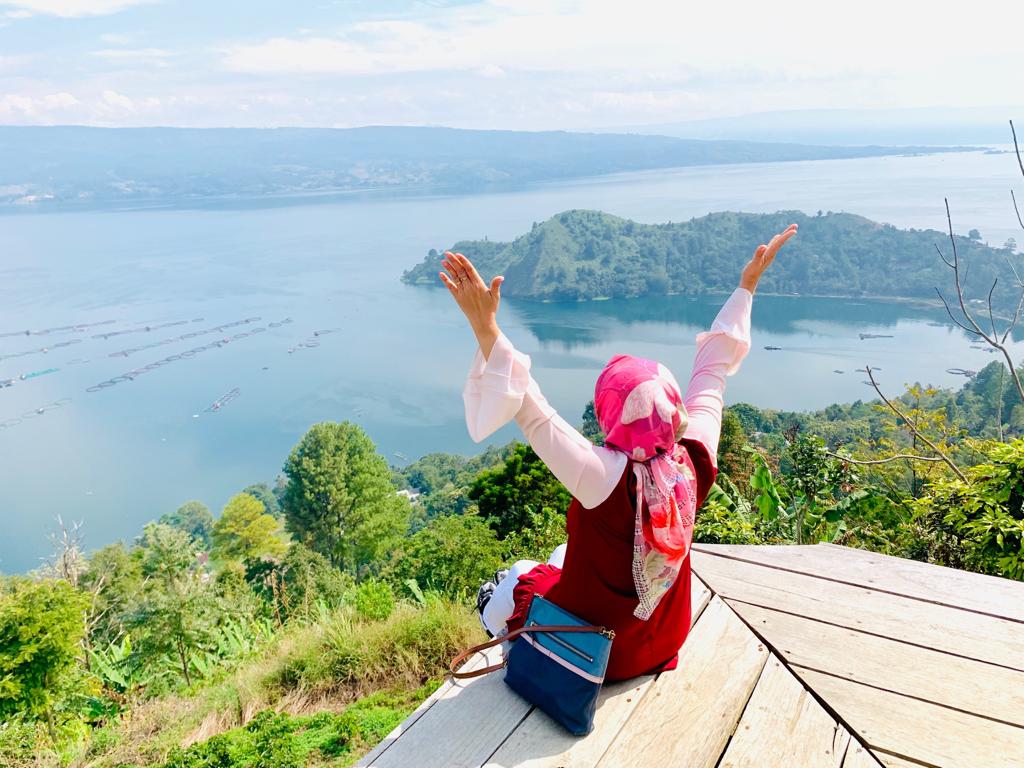 paket wisata danau toba