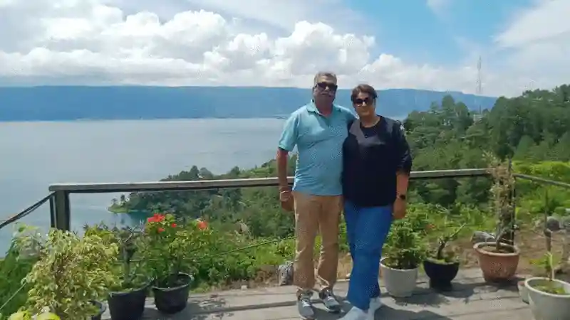 tour danau toba