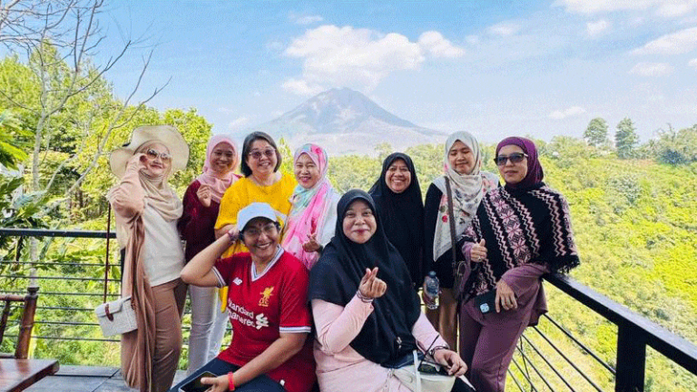 tour danau toba